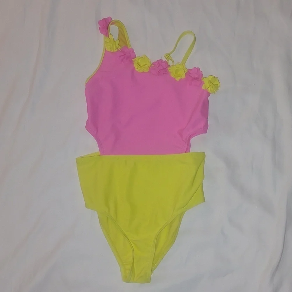 Cynthia Rowley Girls One Piece Swimsuit Size 8